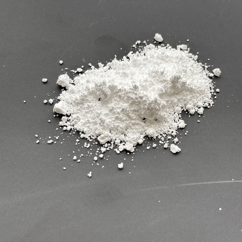 Neueste Unternehmensnachrichten über Polyethylenwachs-Mikropulver: Das „Schweizer Taschenmesser“ für industrielle Anwendungen